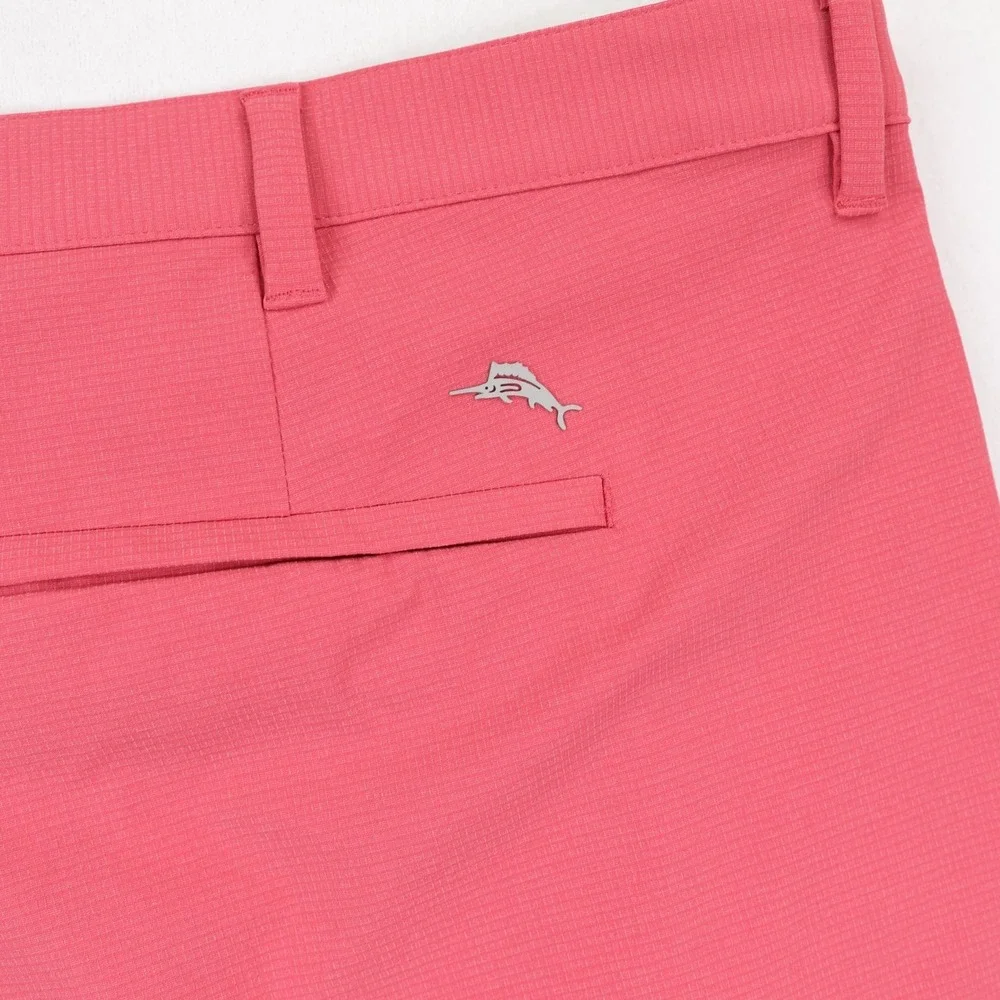 Tommy Bahama Chip Shot Shorts IslandZone Men's 54x10 Pink Performance Golf